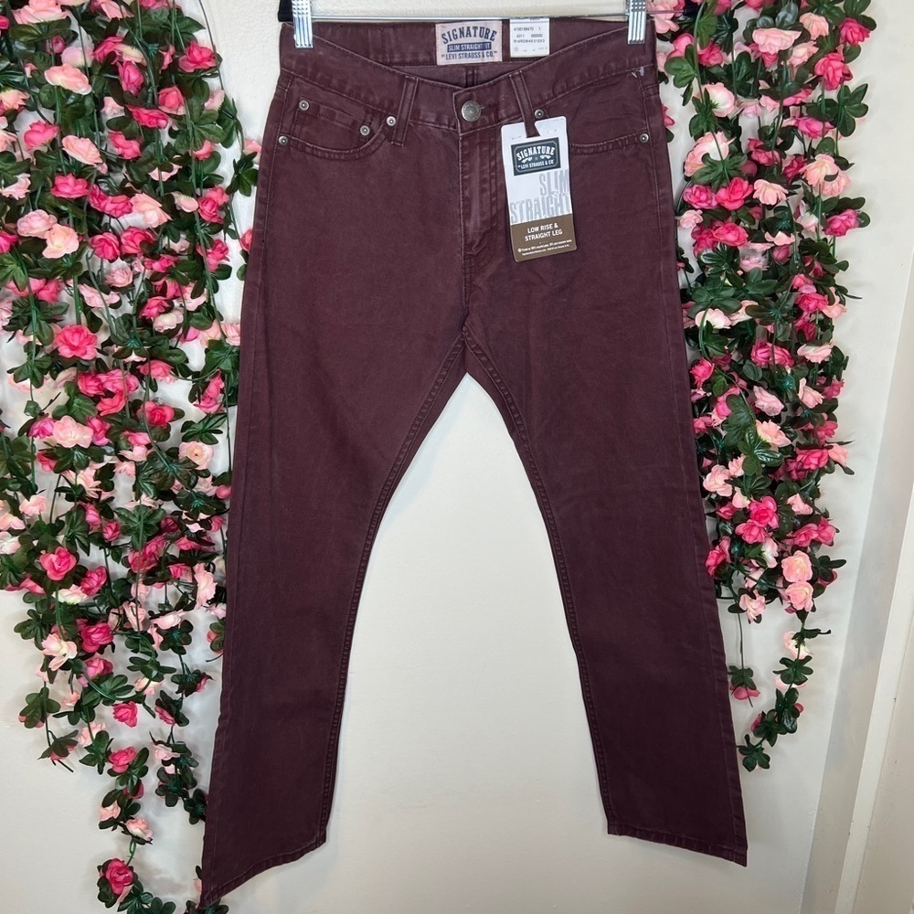 Signature by Levi Strauss Maroon Slim Straight Denim Pants Men’s NWT Casual